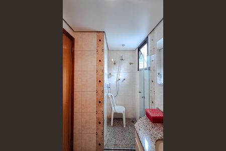 Apartamento à venda com 82m², 2 quartos e 2 vagas Apartamento à venda com 82m², 2 quartos e 2 vagasBanheiro da Suíte