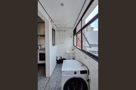 Apartamento à venda com 82m², 2 quartos e 2 vagas Apartamento à venda com 82m², 2 quartos e 2 vagasÁrea de Serviço