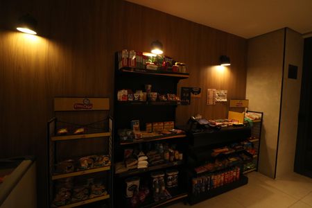 Studio à venda com 31m², 1 quarto e sem vagaMini Mercado