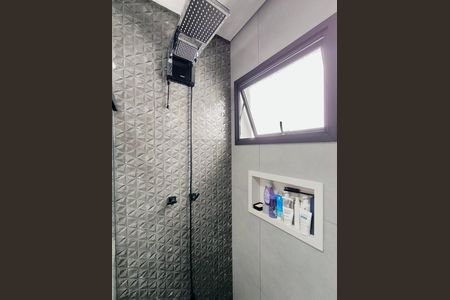 Casa de condomínio à venda com 170m², 3 quartos e 2 vagas Casa de condomínio à venda com 170m², 3 quartos e 2 vagasBanheiro da Suíte
