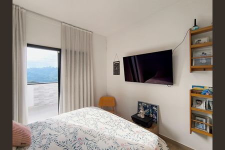 Casa de condomínio à venda com 170m², 3 quartos e 2 vagas Casa de condomínio à venda com 170m², 3 quartos e 2 vagasQuarto 1 - Suíte