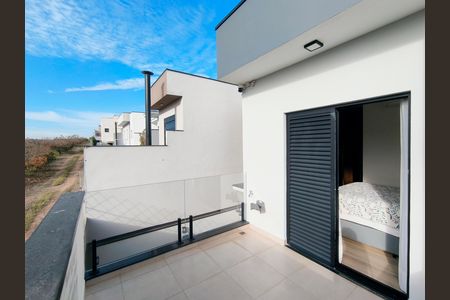 Casa de condomínio à venda com 170m², 3 quartos e 2 vagas Casa de condomínio à venda com 170m², 3 quartos e 2 vagasVaranda da Suíte