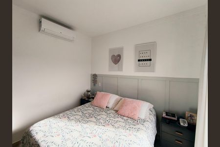 Casa de condomínio à venda com 170m², 3 quartos e 2 vagas Casa de condomínio à venda com 170m², 3 quartos e 2 vagasQuarto 1 - Suíte