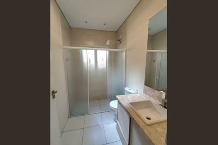 Casa à venda com 3 quartos, 160m² em Cidade Ademar, São Paulo
