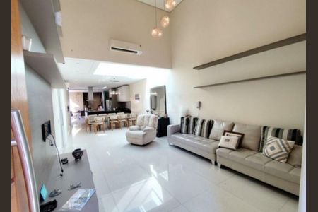 Casa à venda com 3 quartos, 160m² em Cidade Ademar, São Paulo
