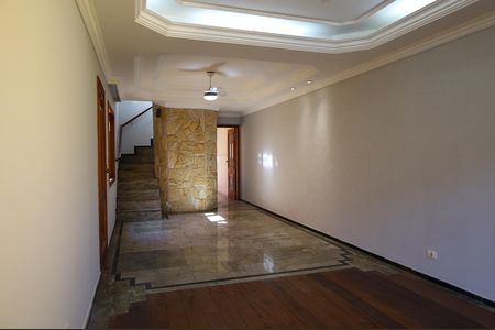 Casa à venda com 133m², 3 quartos e 1 vagaSala