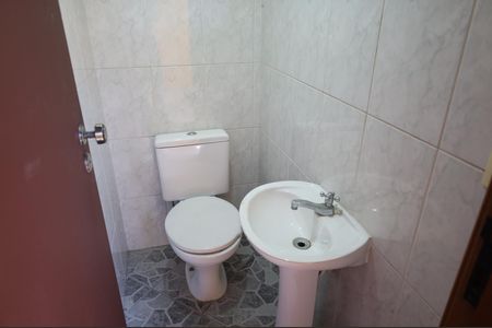 Casa à venda com 133m², 3 quartos e 1 vagaBanheiro de serviço