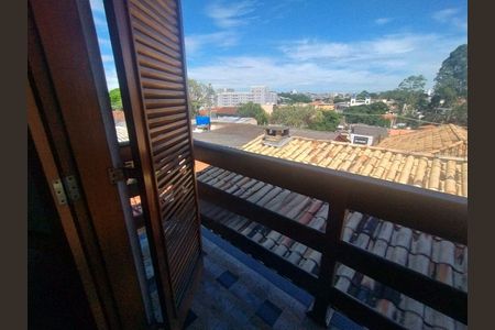 Casa à venda com 3 quartos, 133m² em Jardim Consórcio, São Paulo