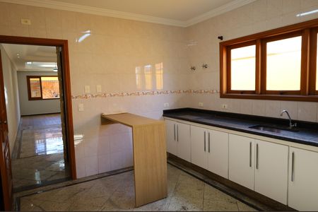 Casa à venda com 133m², 3 quartos e 1 vagaCozinha