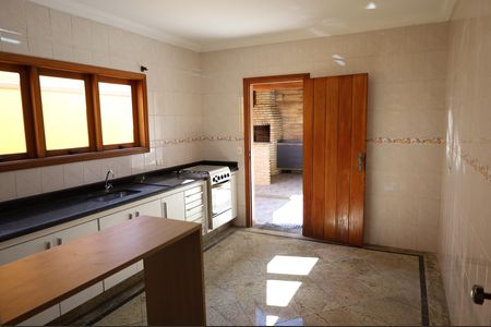 Casa à venda com 3 quartos, 133m² em Vila Constancia, São Paulo