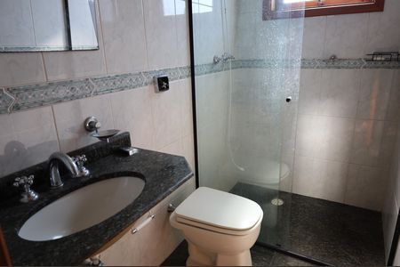 Casa à venda com 133m², 3 quartos e 1 vagaBanheiro social