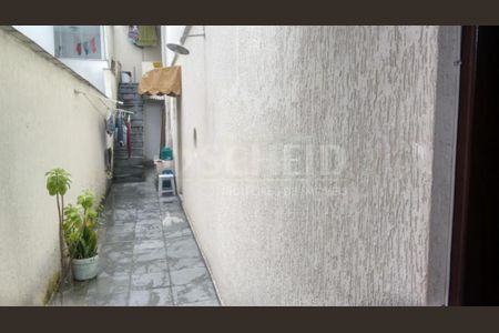 Casa à venda com 137m², 2 quartos e 2 vagas