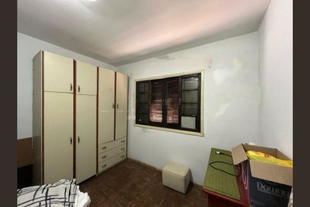 Casa à venda com 3 quartos, 182m² em Campo Grande, São Paulo