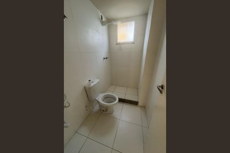Apartamento para alugar com 75m², 2 quartos e 1 vaga Apartamento para alugar com 75m², 2 quartos e 1 vagaBanheiro
