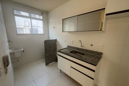 Apartamento para alugar com 75m², 2 quartos e 1 vaga Apartamento para alugar com 75m², 2 quartos e 1 vagaCozinha