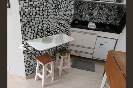 Apartamento à venda com 35m², 1 quarto e sem vaga