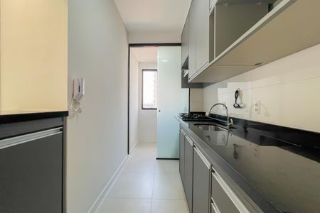 Apartamento para alugar com 48m², 2 quartos e 1 vaga Apartamento para alugar com 48m², 2 quartos e 1 vagaCozinha e Área de Serviço
