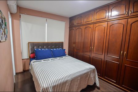 Apartamento à venda com 72m², 2 quartos e 1 vaga Apartamento à venda com 72m², 2 quartos e 1 vagaSuíte
