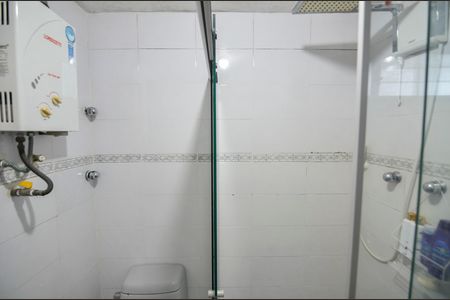 Apartamento à venda com 72m², 2 quartos e 1 vaga Apartamento à venda com 72m², 2 quartos e 1 vagaBanheiro da Suíte