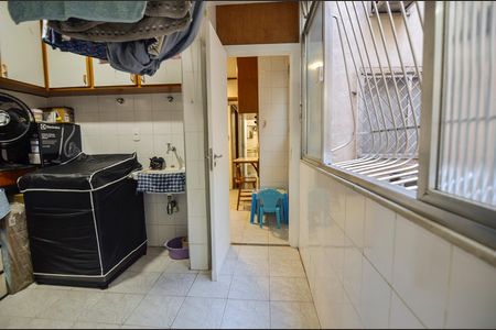 Apartamento à venda com 72m², 2 quartos e 1 vaga Apartamento à venda com 72m², 2 quartos e 1 vagaÁrea de Serviço