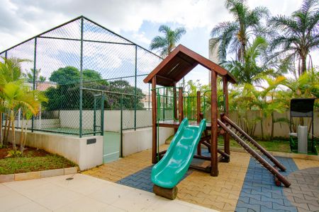 Apartamento para alugar com 52m², 2 quartos e 1 vaga Apartamento para alugar com 52m², 2 quartos e 1 vagaÁrea comum - Playground