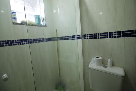 Casa à venda com 270m², 3 quartos e 2 vagasBanheiro da Suíte 2