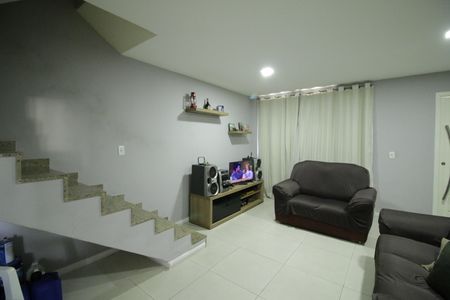 Sala de casa à venda com 3 quartos, 270m² em Jacarepaguá, Rio de Janeiro