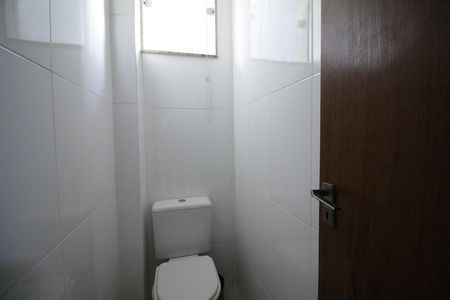 Casa à venda com 270m², 3 quartos e 2 vagasLavabo