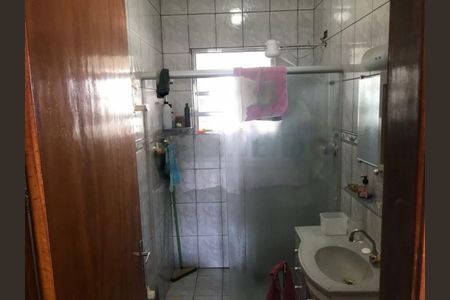 Casa à venda com 4 quartos, 194m² em Cidade Dutra, São Paulo