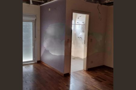 Casa à venda com 3 quartos, 300m² em Jardim Petropolis, São Paulo