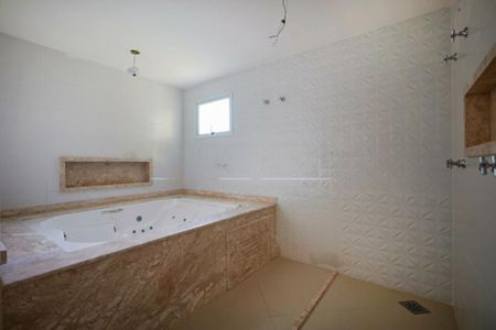 Casa à venda com 4 quartos, 320m² em Santo Amaro, São Paulo
