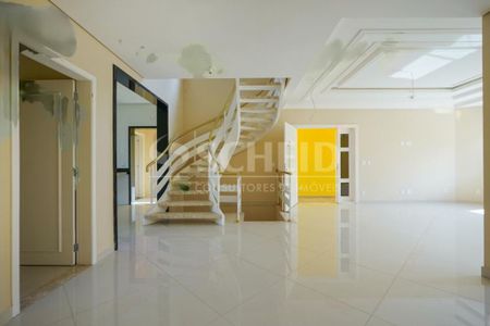Casa à venda com 4 quartos, 320m² em Santo Amaro, São Paulo