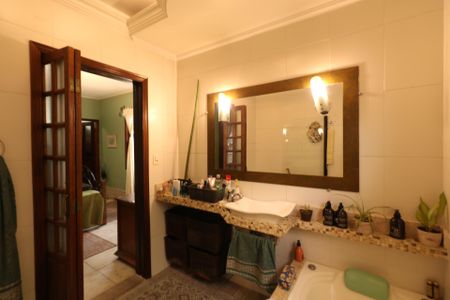 Casa à venda com 389m², 3 quartos e 3 vagas Casa à venda com 389m², 3 quartos e 3 vagasBanheiro da Suíte