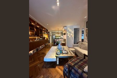 Apartamento à venda com 2 quartos, 89m² em Vila Madalena, São Paulo