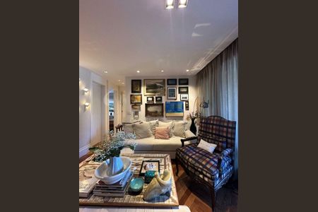 Apartamento à venda com 2 quartos, 89m² em Vila Madalena, São Paulo