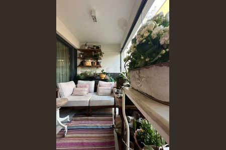 Apartamento à venda com 2 quartos, 89m² em Vila Madalena, São Paulo