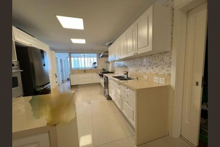 Apartamento à venda com 296m², 4 quartos e 3 vagas