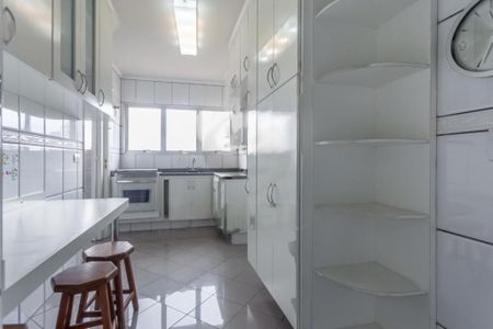 Apartamento à venda com 3 quartos, 100m² em Vila Sao Paulo, São Paulo
