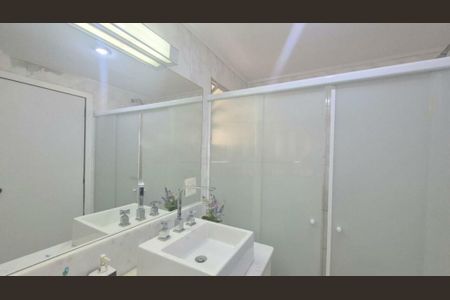 Apartamento à venda com 123m², 2 quartos e 2 vagas