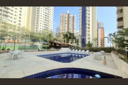 Apartamento à venda com 123m², 2 quartos e 2 vagas