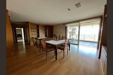 Apartamento à venda com 3 quartos, 754m² em Jardim Panorama, São Paulo
