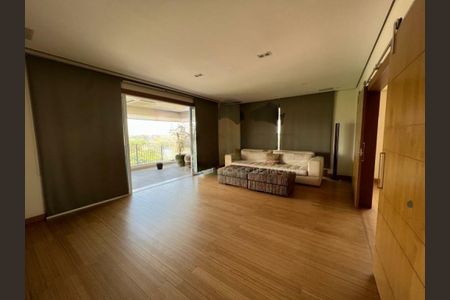 Apartamento à venda com 3 quartos, 754m² em Jardim Panorama, São Paulo