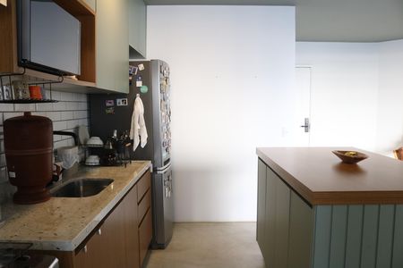 Apartamento à venda com 121m², 2 quartos e 2 vagasCozinha