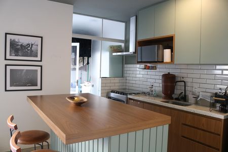 Apartamento à venda com 121m², 2 quartos e 2 vagasCozinha