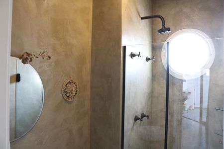 Apartamento à venda com 121m², 2 quartos e 2 vagasBanheiro 1