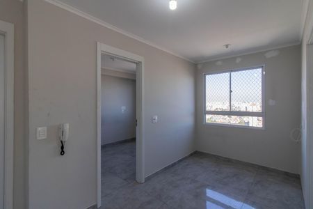 Sala de apartamento à venda com 2 quartos, 37m² em Vila das Bandeiras, Guarulhos