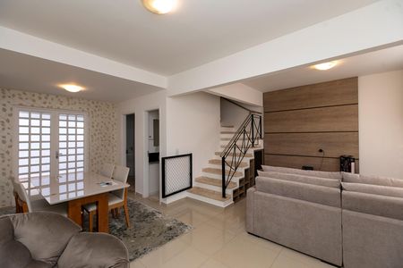 SALA DOIS AMBIENTES de casa de condomínio para alugar com 3 quartos, 102m² em Fazenda Santa Cândida, Campinas
