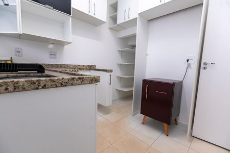 Casa de condomínio para alugar com 102m², 3 quartos e 2 vagas Casa de condomínio para alugar com 102m², 3 quartos e 2 vagasCOZINHA