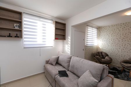 SALA DE TV de casa de condomínio para alugar com 3 quartos, 102m² em Fazenda Santa Cândida, Campinas