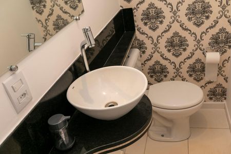 Casa de condomínio para alugar com 102m², 3 quartos e 2 vagas Casa de condomínio para alugar com 102m², 3 quartos e 2 vagasLAVABO
